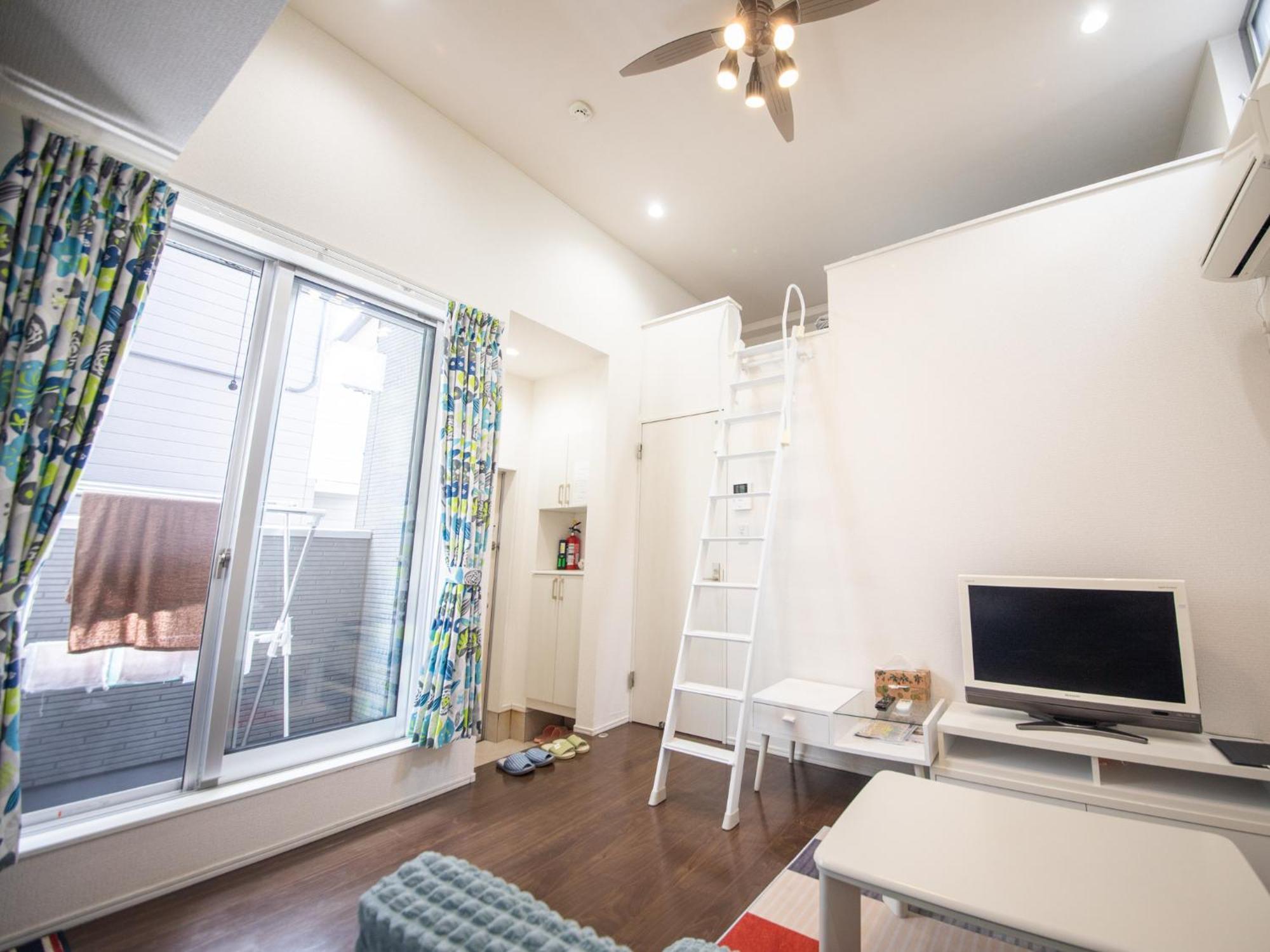 Cassini Apartment *